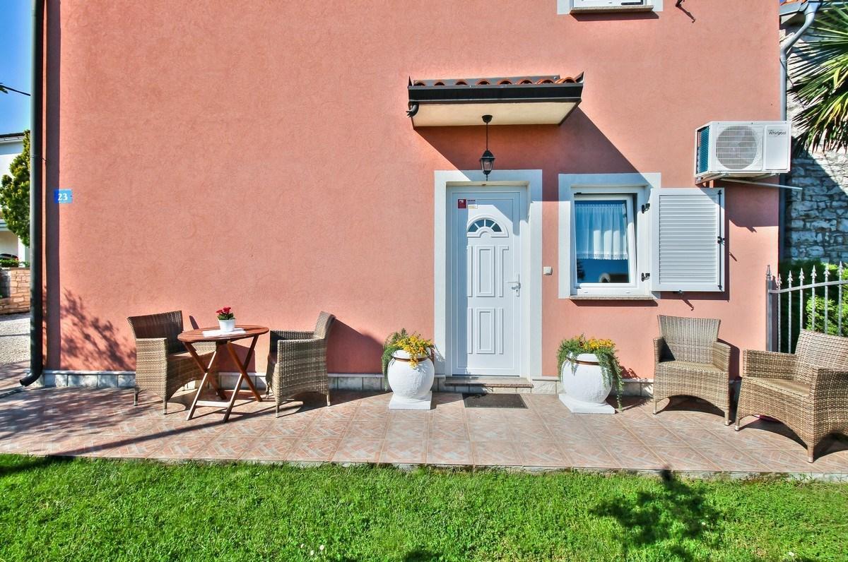 Lorena Apartments Umag Extérieur photo